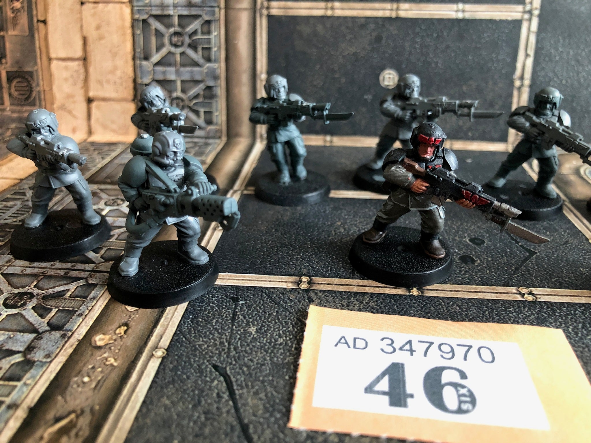 Warhammer 40K: Astra Militarum Cadian Infantry Squad
